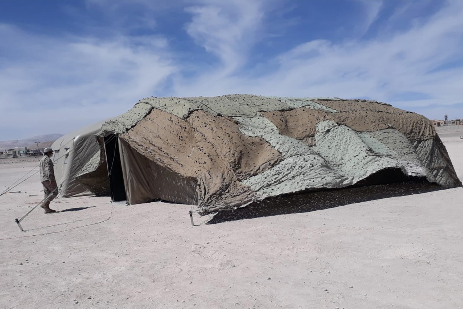 Rapid deploy Nixus PGK inflatable military tent
